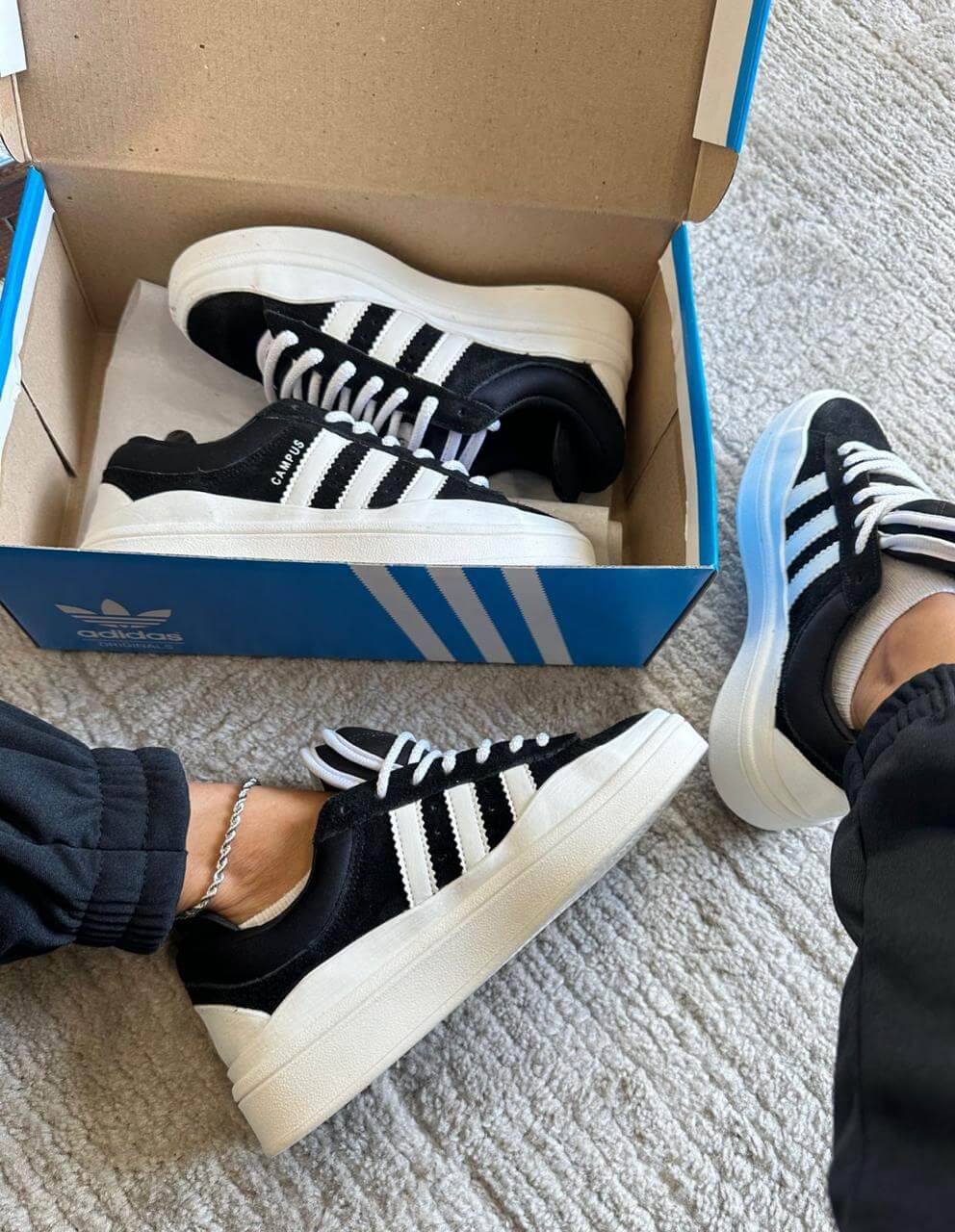 Adidas Campus Bad Bunny - Preto com Branco