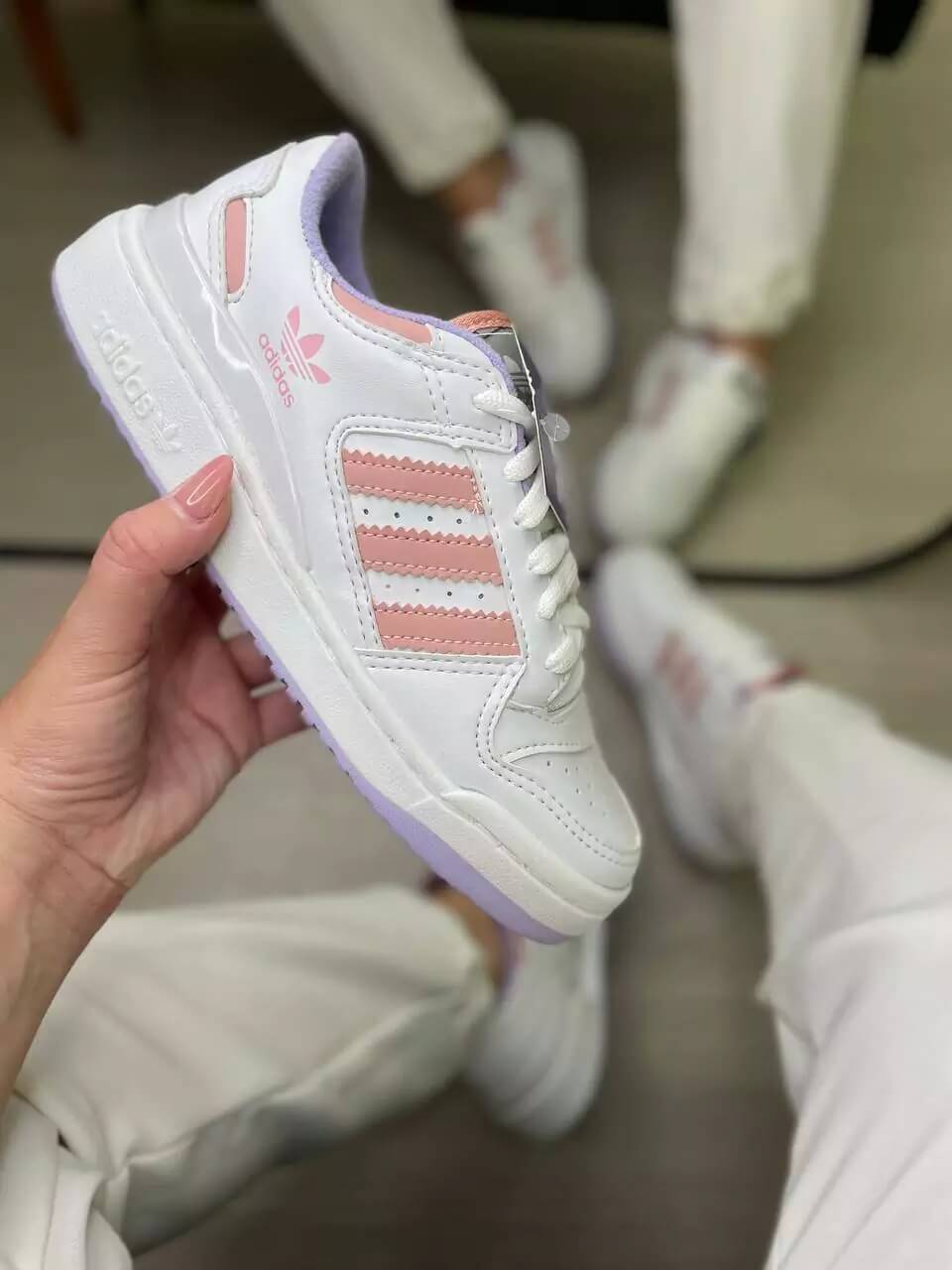 Adidas Forum Low - Branco com Rosa