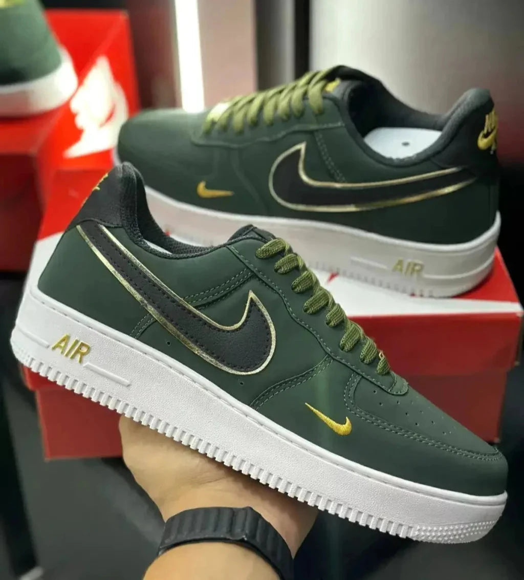 Nike air force one verde militare best sale