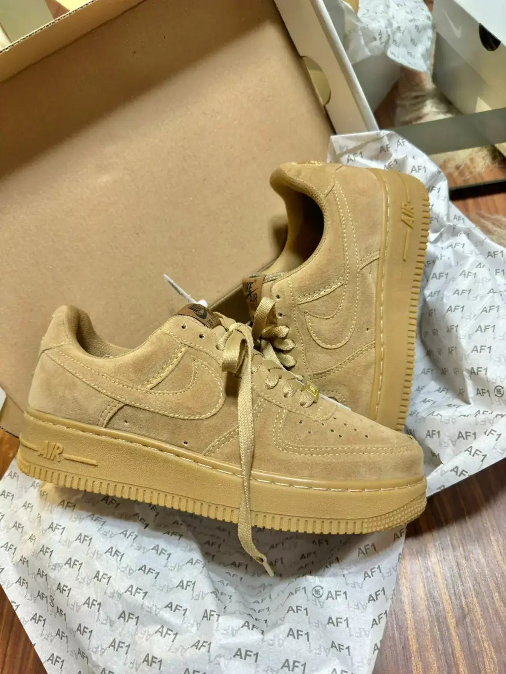 Nike Air Force 1 - Caramelo