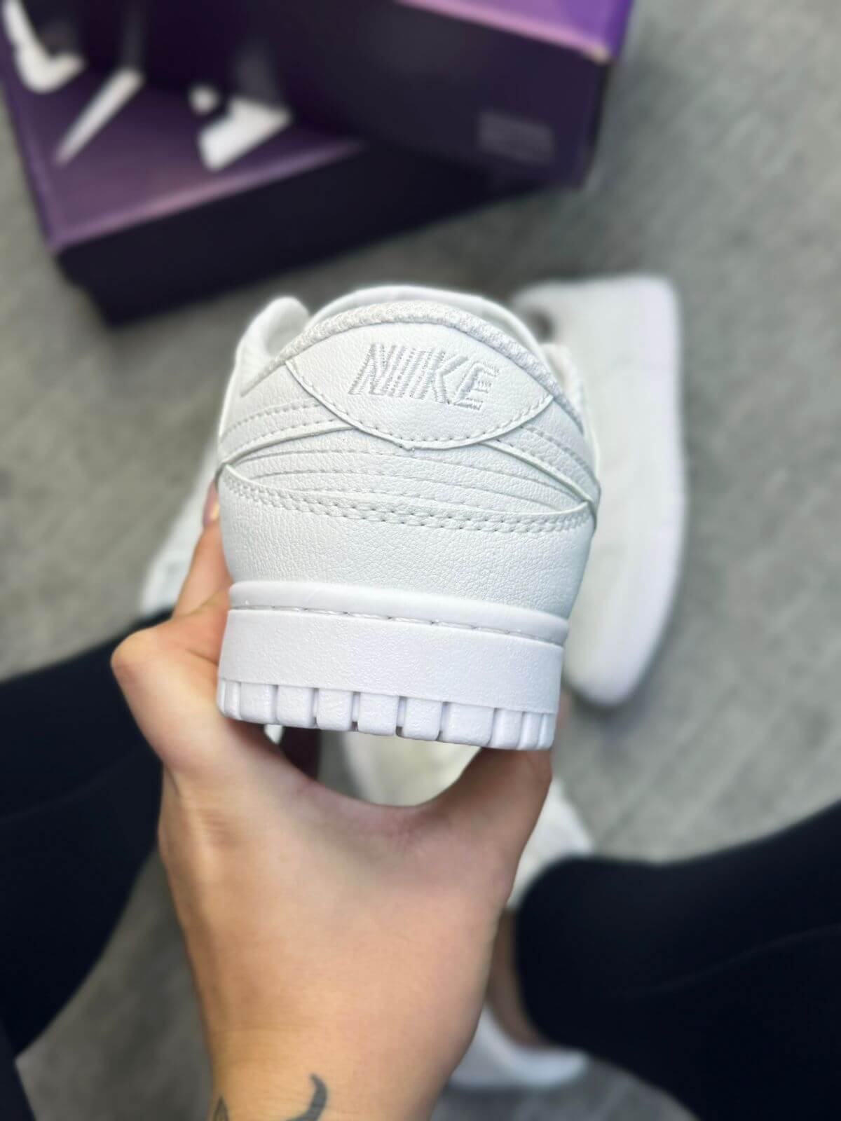 Nike SB Dunk Low - Branco