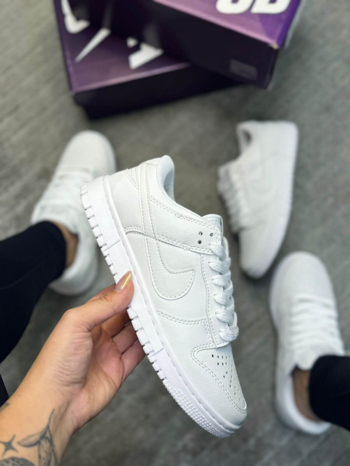 Nike SB Dunk Low - Branco