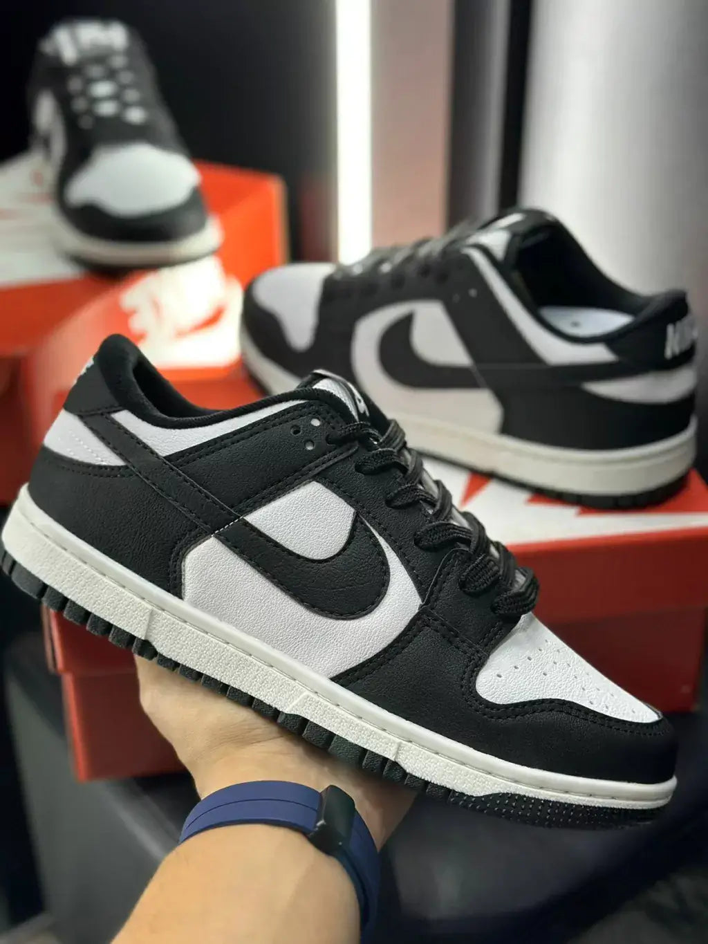 Nike SB Dunk Low - Panda