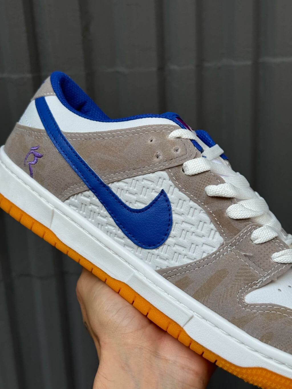 Nike SB Dunk Low - Raissa Leal