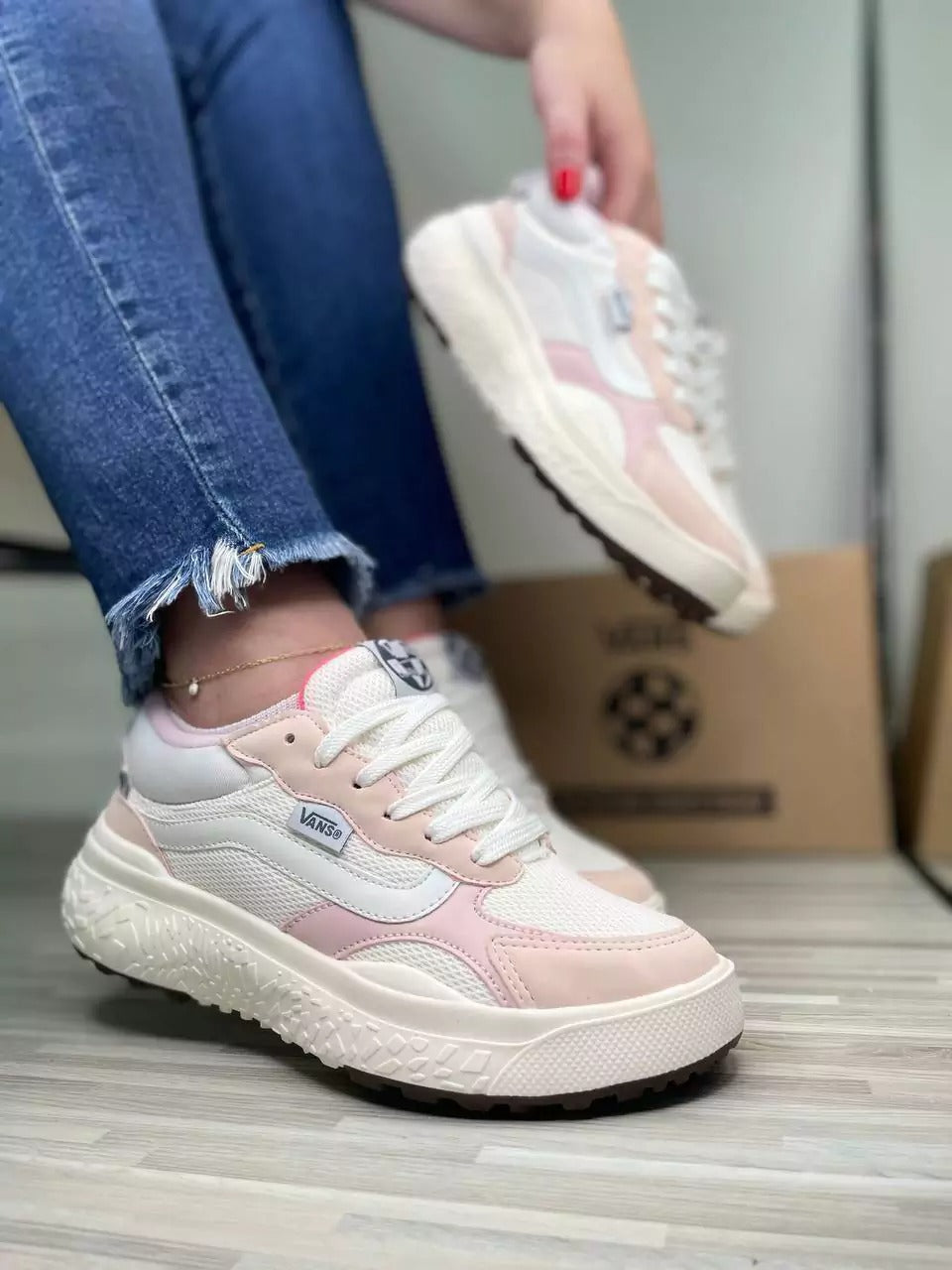 Vans Ultrarange Neo - Rosa Bebê