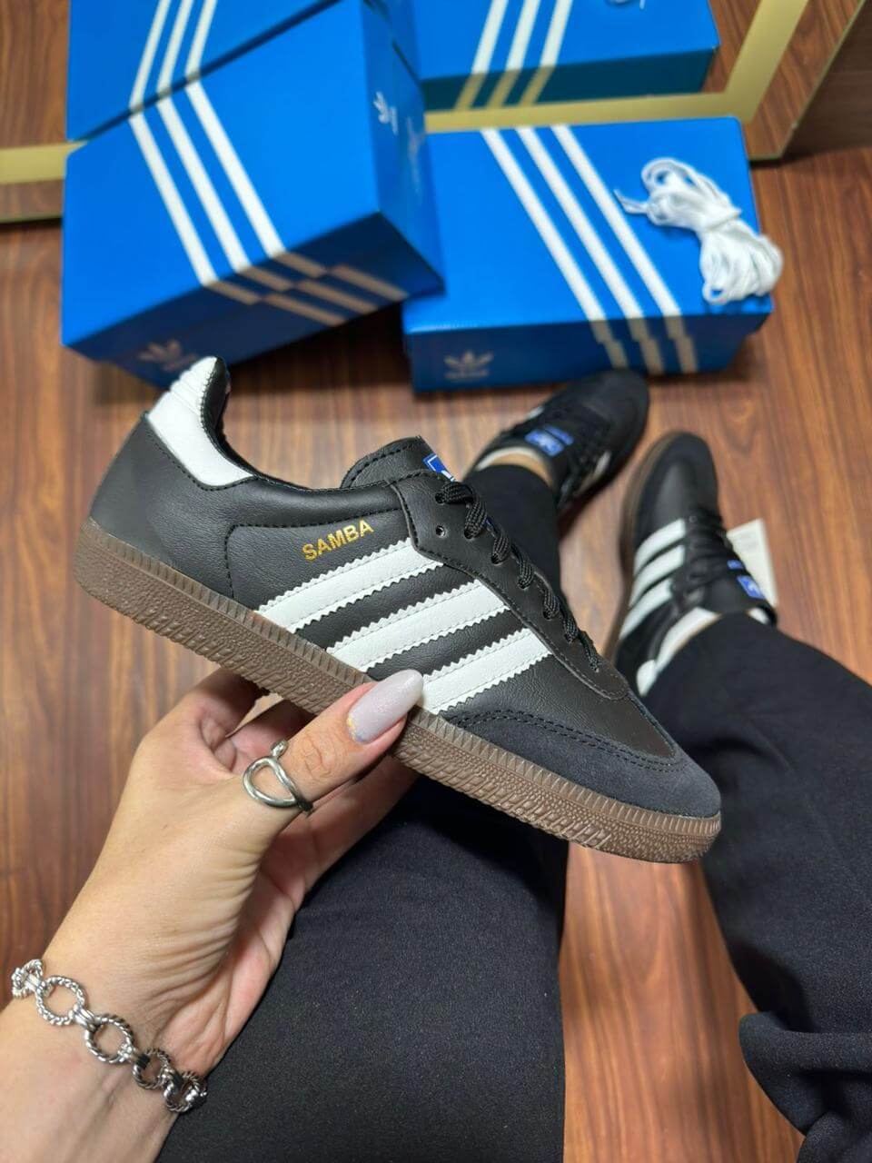 Adidas Samba - Preto com Branco