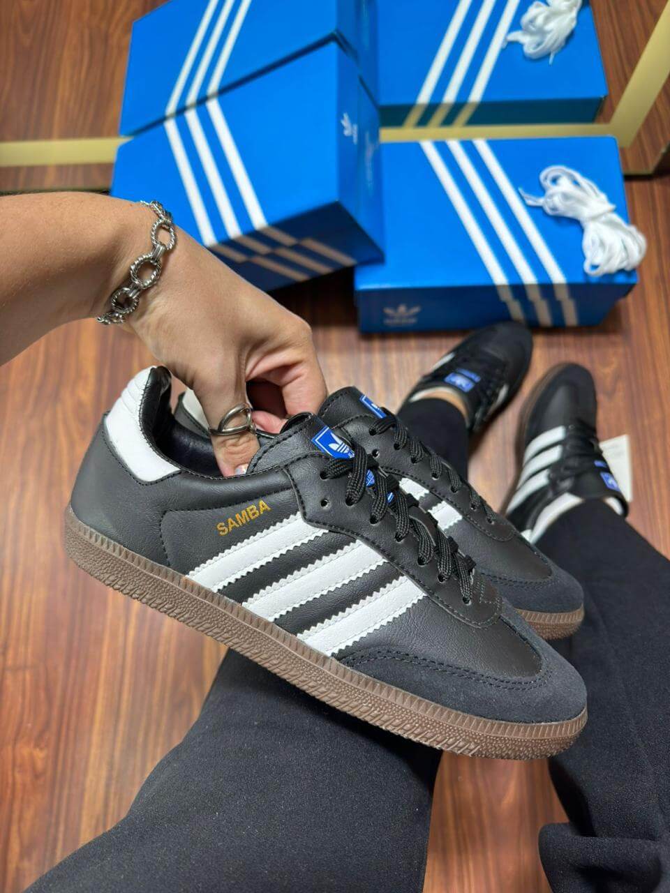 Adidas Samba - Preto com Branco