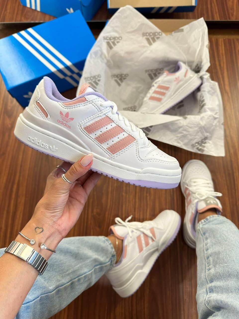 Adidas Forum Low - Branco com Rosa