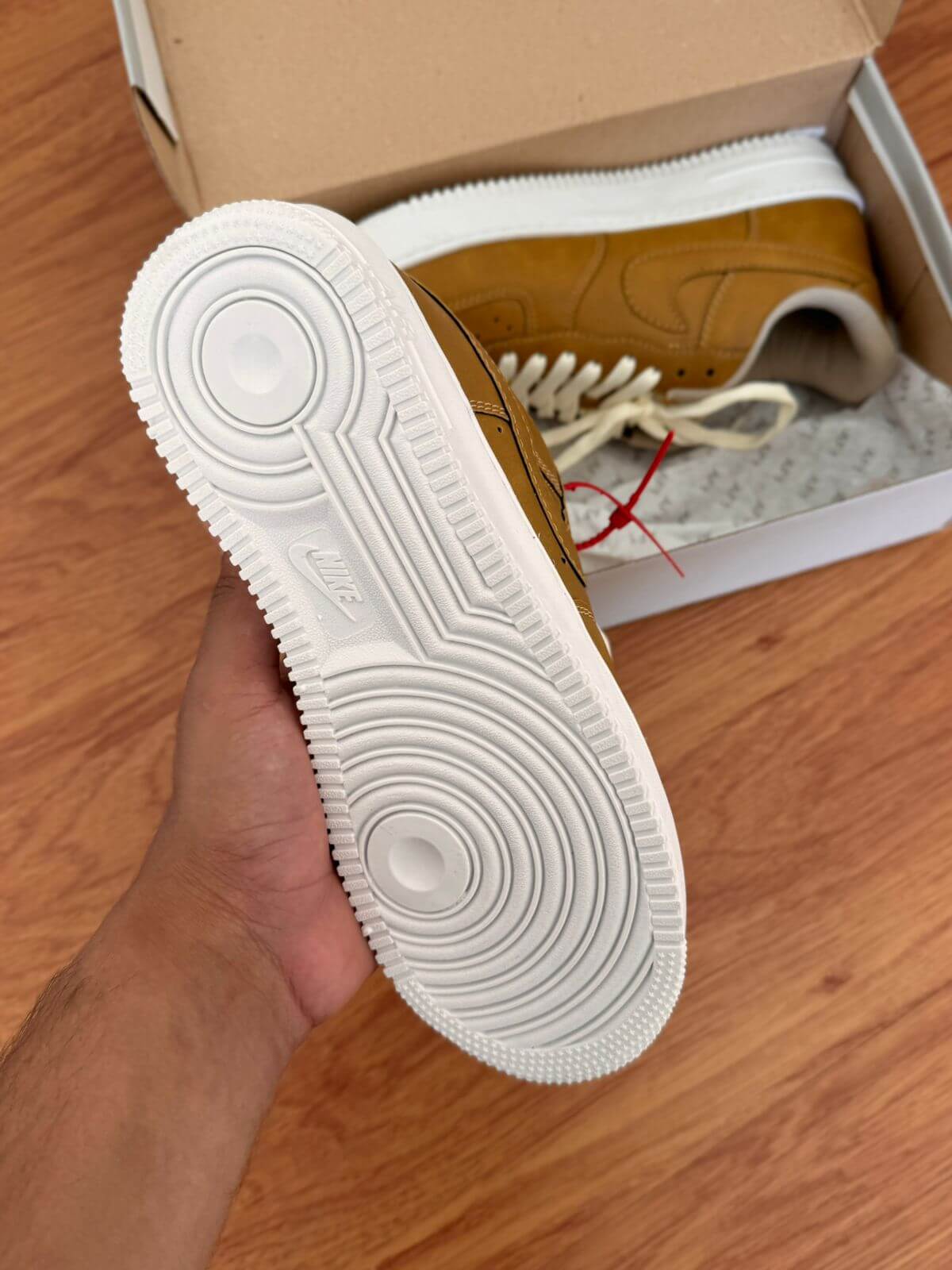 Nike Air Force 1 - Caramelo