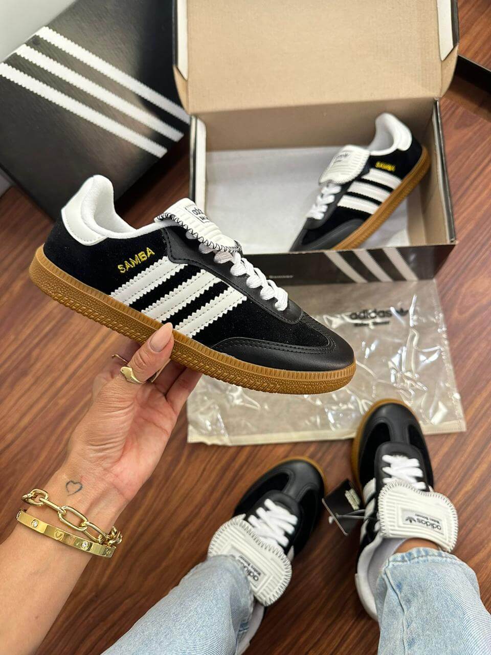 Adidas Samba x Wales Bonner - Preto com Branco