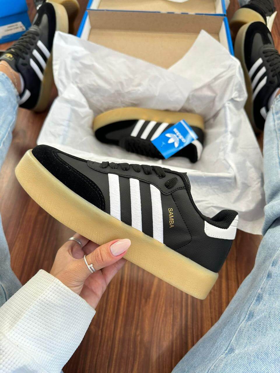 Adidas Samba Tratorado - Preto com Branco