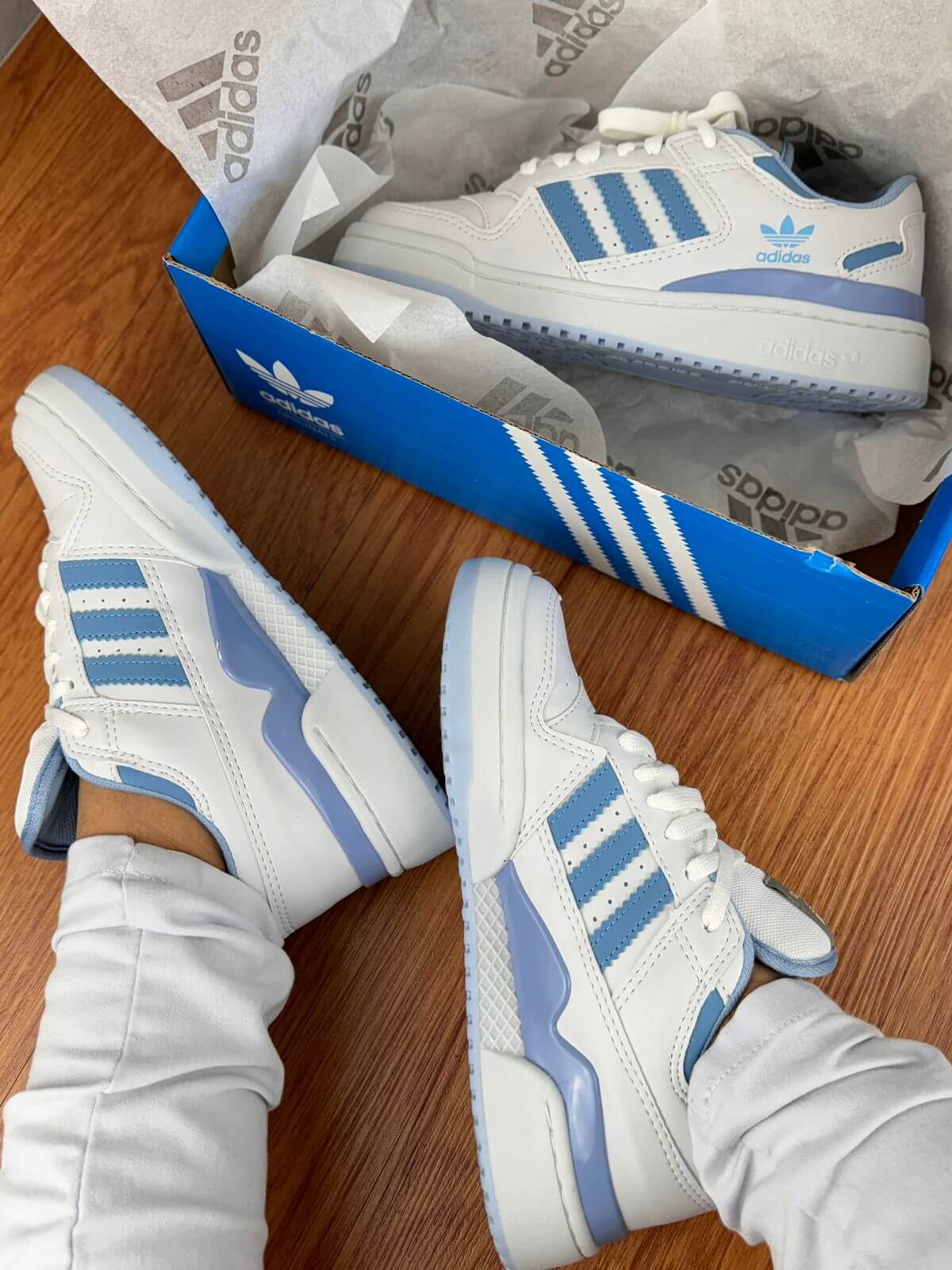 Adidas Forum Low - Branco com Azul