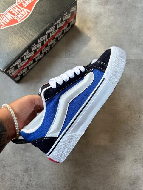 Vans KNU - Azul com Branco