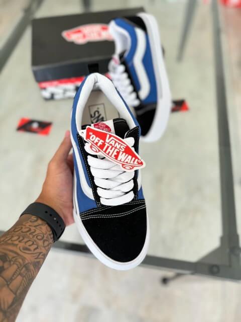 Vans KNU - Azul com Branco